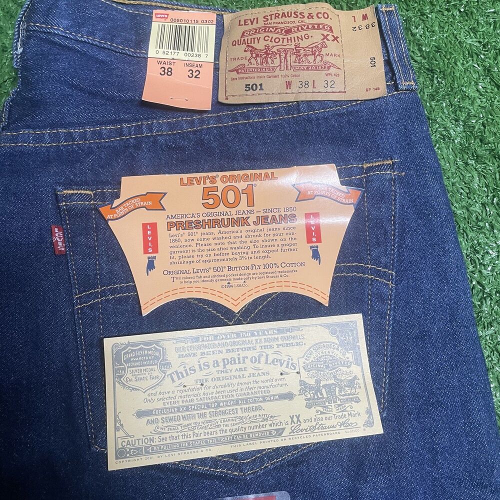NWT Vintage Levi’s 501 Jeans Men’s 38x32 Button Fly Raw Denim Classic Fit - Picture 4 of 7